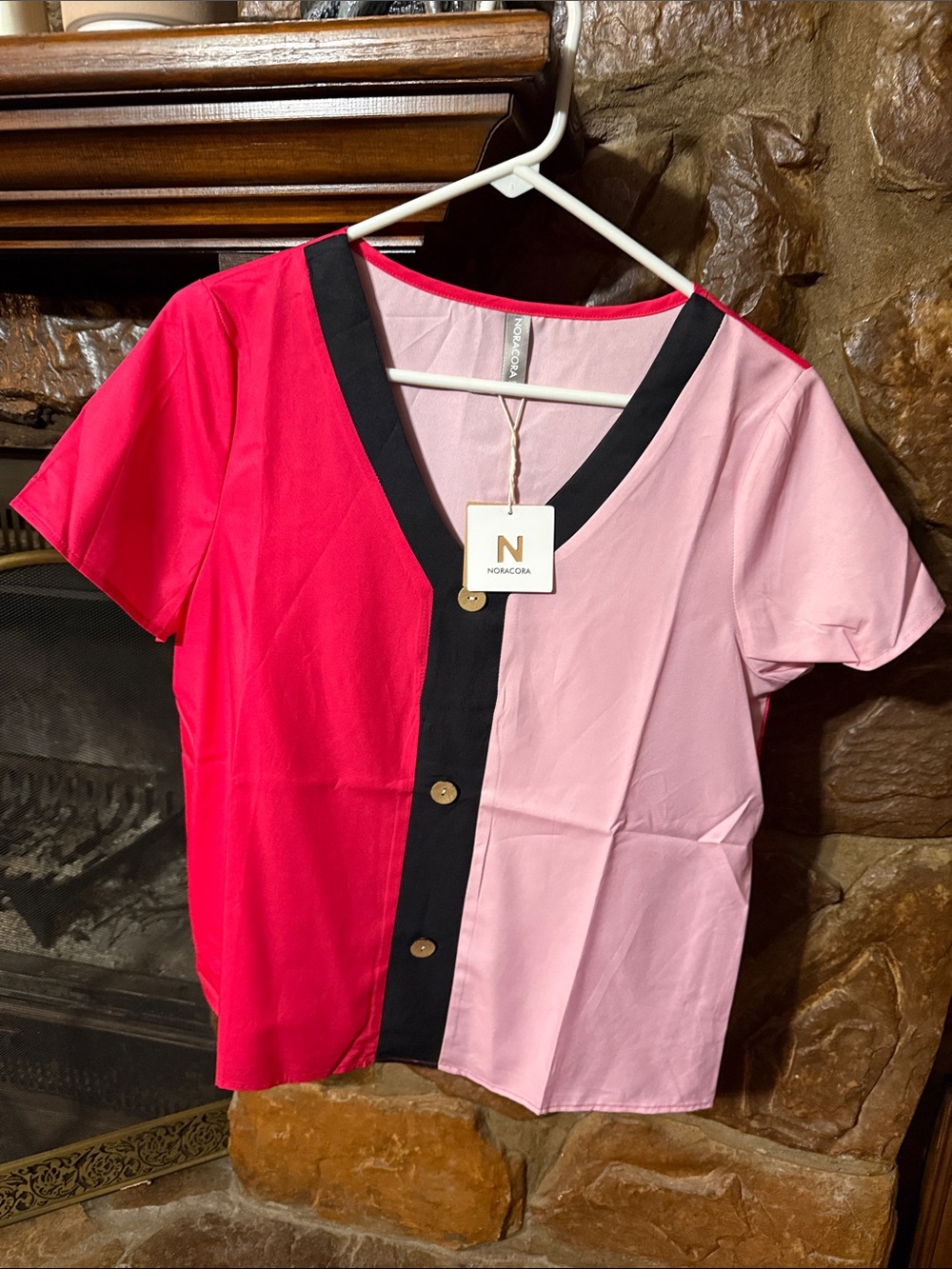 Ninacora Two-Tone Pink Button-Front Short Sleeve Top